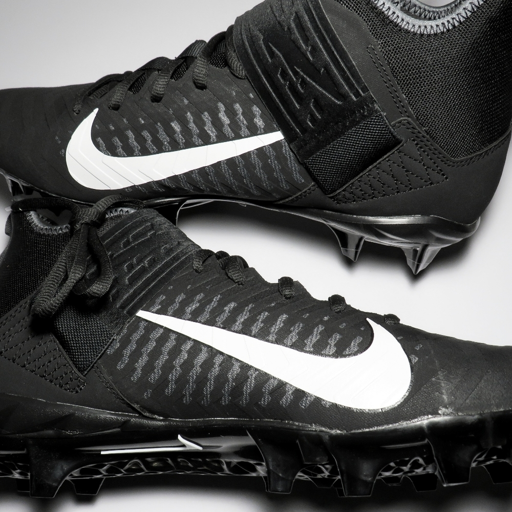 New Men's Size 11-16 Nike Alpha Menace Pro 2 Black Football Cleats Comfortable - Picture 2 of 9